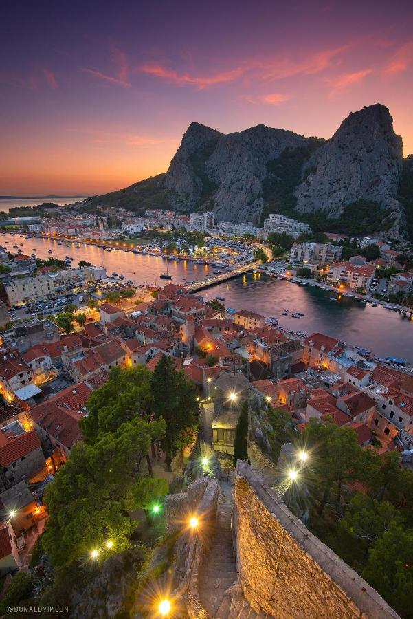 Old Town Apartment Omiš Eksteriør bilde