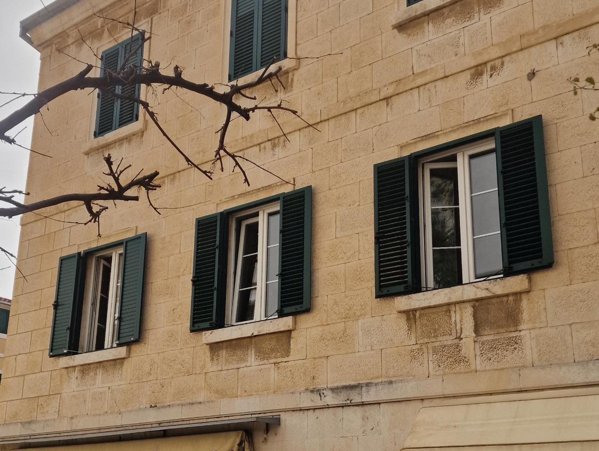 Old Town Apartment Omiš Eksteriør bilde