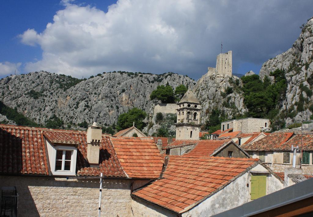 Old Town Apartment Omiš Eksteriør bilde